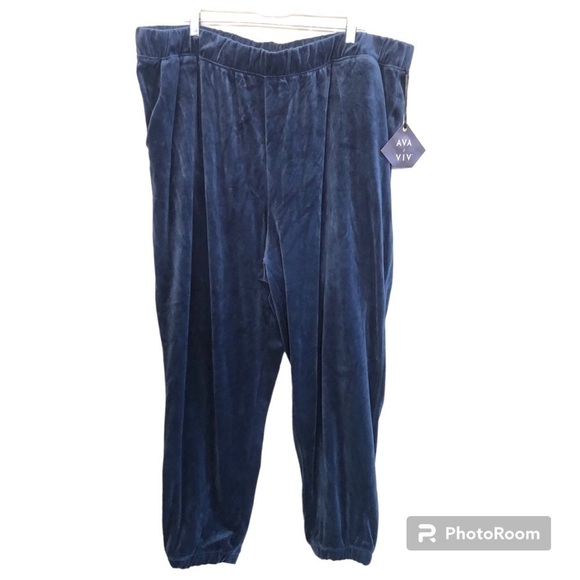 Ava & Viv Women’s Velvet High Rise Relaxed Joggers Pants Plus Size 2X - Picture 2 of 13